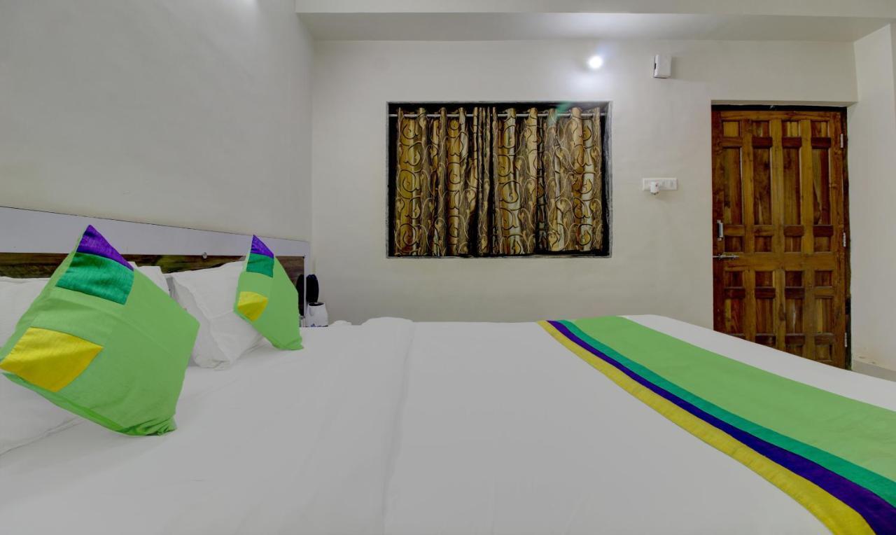 Treebo Jeevan Village 판치가니 외부 사진
